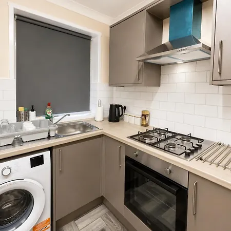Long Welcome Free Parking Wifi Smart Tv Transport Links Bradford (West Yorkshire)