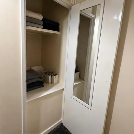 Long Welcome Free Parking Wifi Smart Tv Transport Links * Bradford (West Yorkshire)