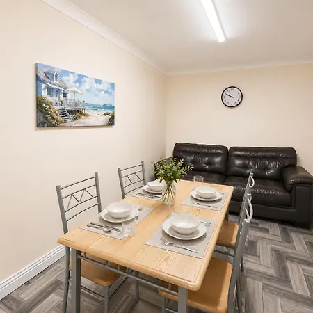 Long Welcome Free Parking Wifi Smart Tv Transport Links * Bradford (West Yorkshire)